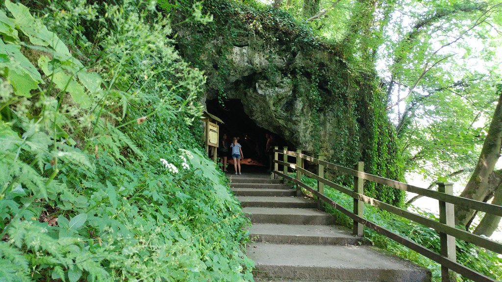 Knaresborough Cave